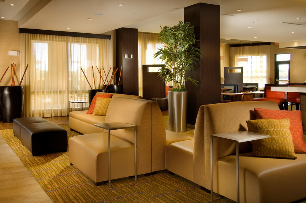 Courtyard By Marriott Wichita Falls Εξωτερικό φωτογραφία